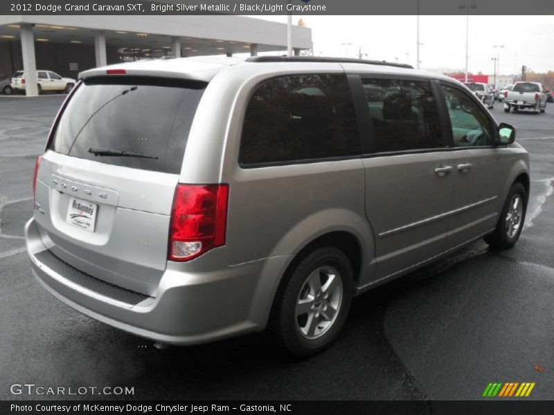 Bright Silver Metallic / Black/Light Graystone 2012 Dodge Grand Caravan SXT