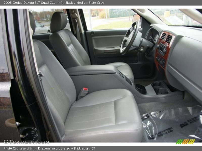 Black / Medium Slate Gray 2005 Dodge Dakota SLT Quad Cab 4x4