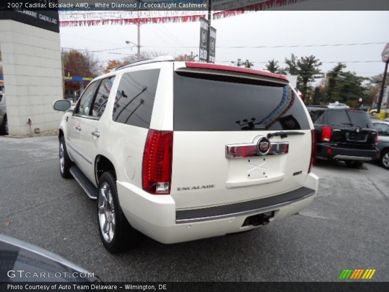 White Diamond / Cocoa/Light Cashmere 2007 Cadillac Escalade AWD