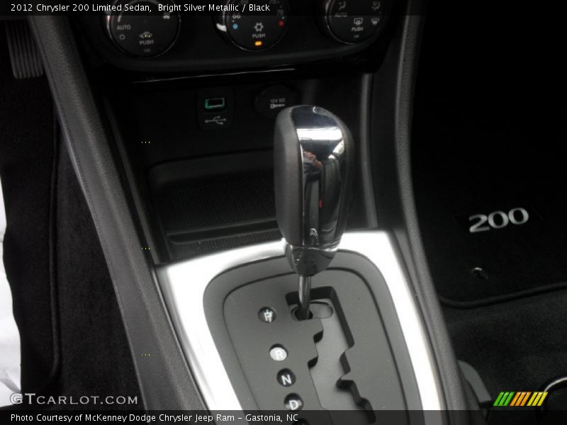  2012 200 Limited Sedan 6 Speed AutoStick Automatic Shifter