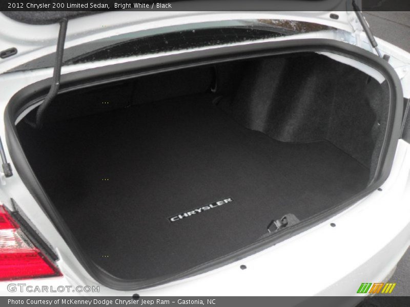 Bright White / Black 2012 Chrysler 200 Limited Sedan