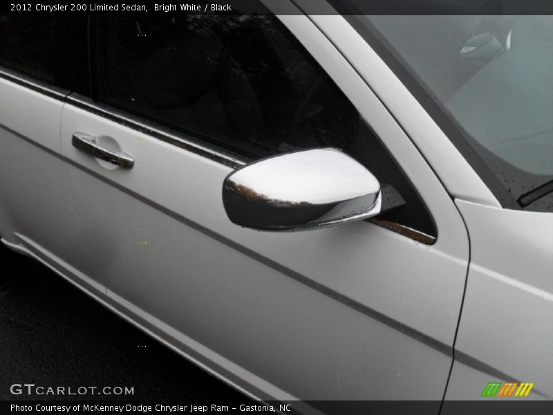 Bright White / Black 2012 Chrysler 200 Limited Sedan