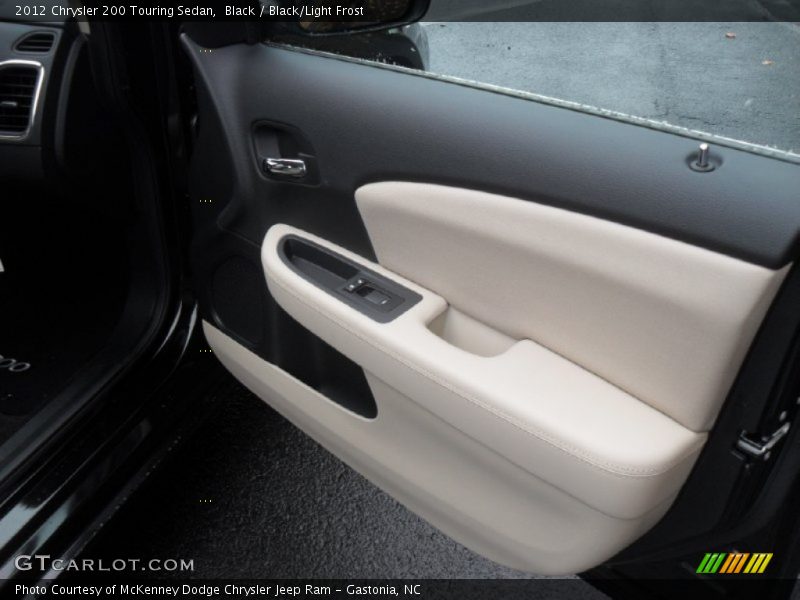Black / Black/Light Frost 2012 Chrysler 200 Touring Sedan