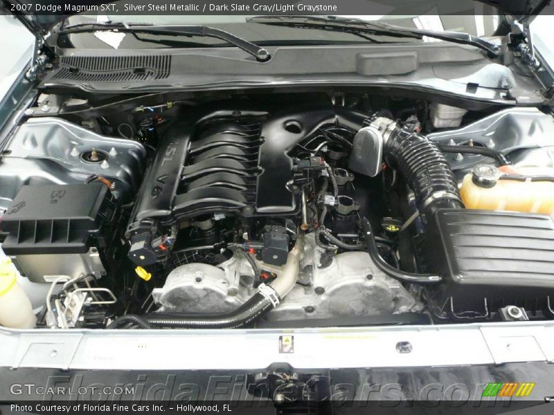 Silver Steel Metallic / Dark Slate Gray/Light Graystone 2007 Dodge Magnum SXT