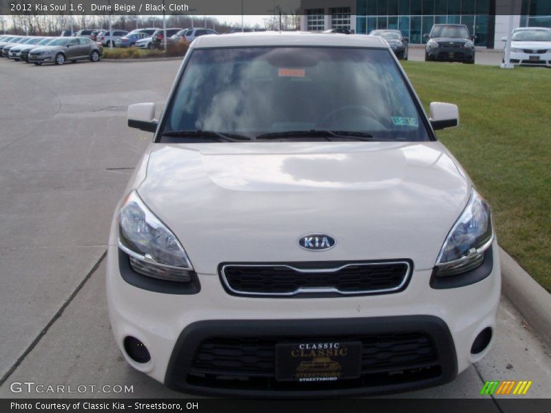 Dune Beige / Black Cloth 2012 Kia Soul 1.6
