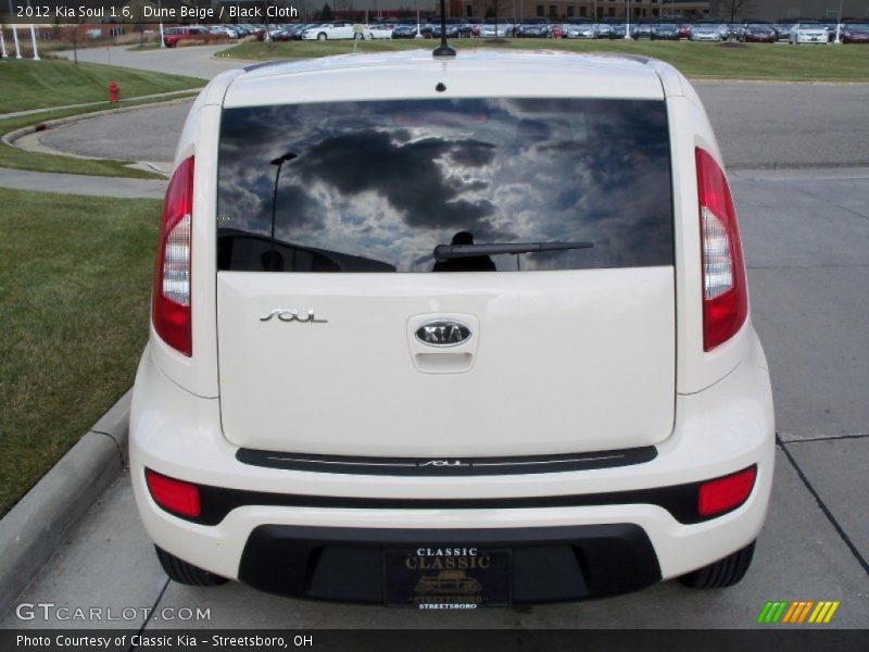 Dune Beige / Black Cloth 2012 Kia Soul 1.6