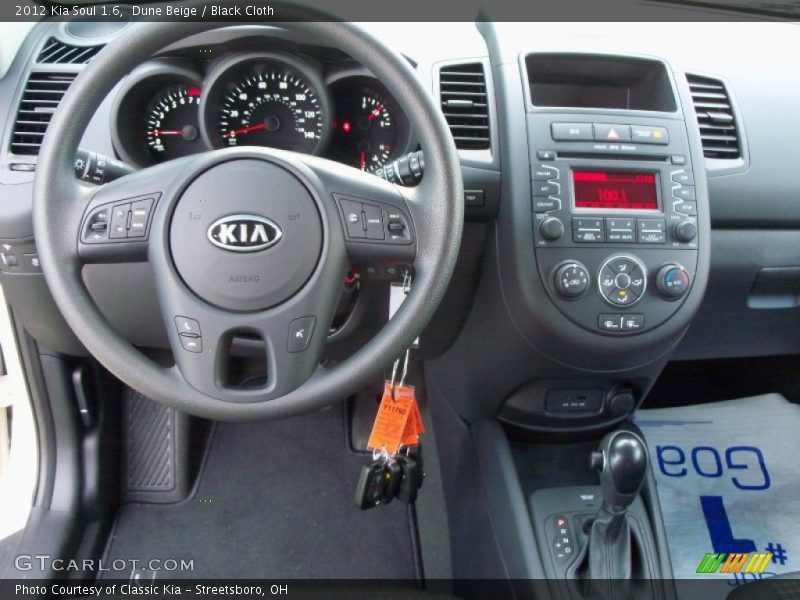 Dashboard of 2012 Soul 1.6