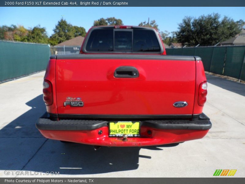 Bright Red / Dark Graphite 2000 Ford F150 XLT Extended Cab 4x4