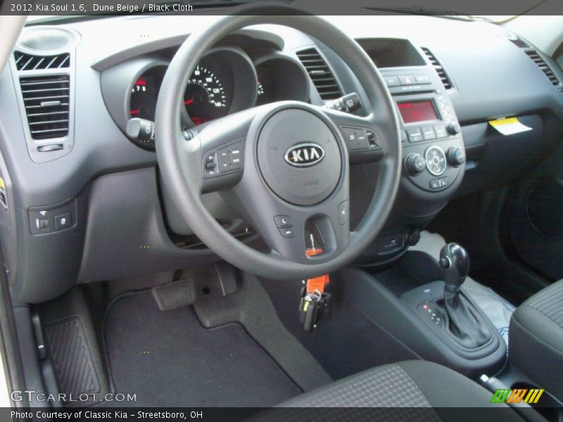 Dashboard of 2012 Soul 1.6