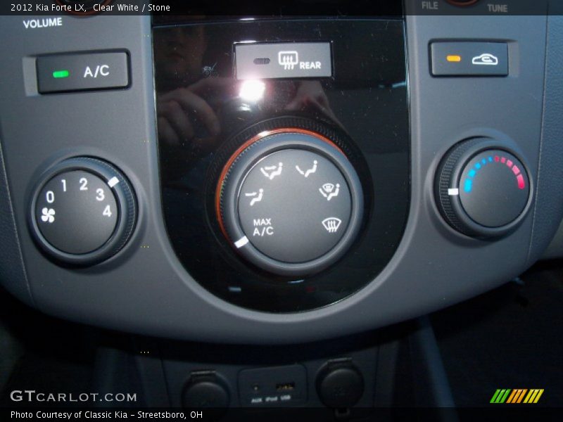 Clear White / Stone 2012 Kia Forte LX