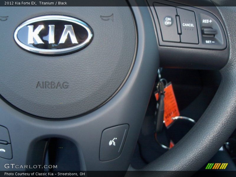 Titanium / Black 2012 Kia Forte EX