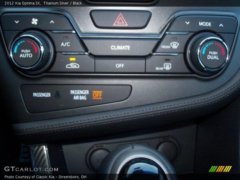 Climate controls - 2012 Kia Optima SX