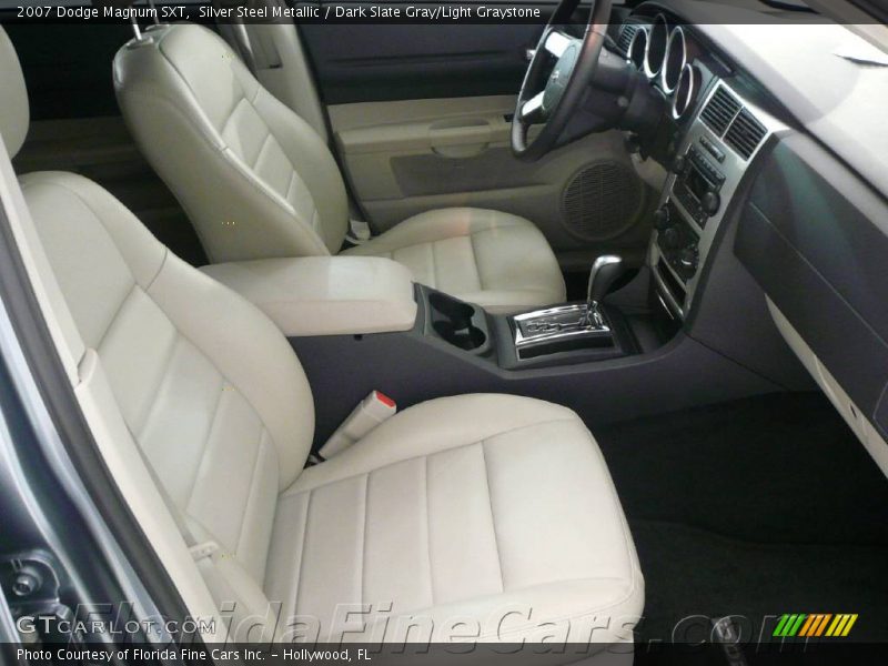 Silver Steel Metallic / Dark Slate Gray/Light Graystone 2007 Dodge Magnum SXT