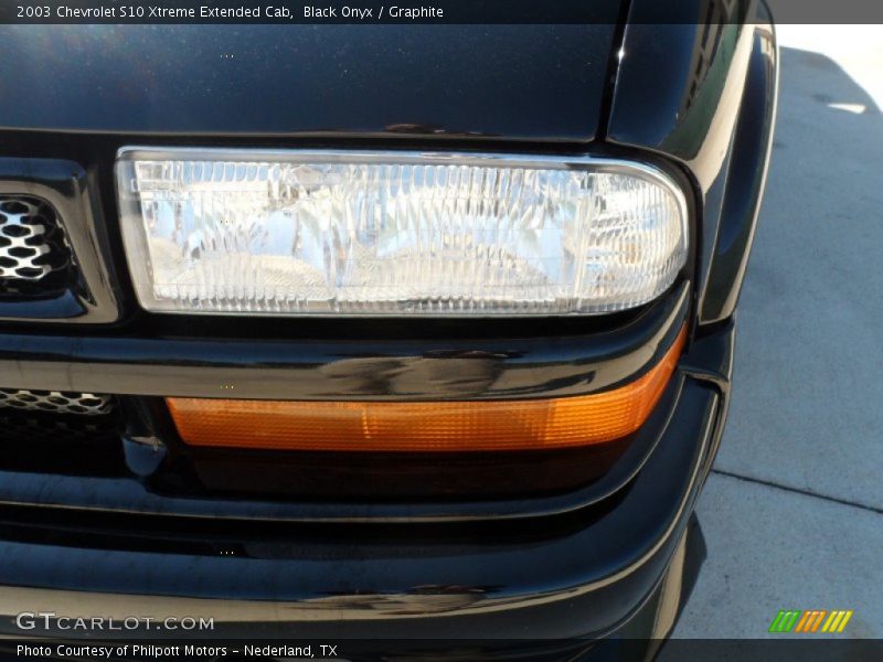 Black Onyx / Graphite 2003 Chevrolet S10 Xtreme Extended Cab