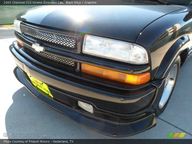 Black Onyx / Graphite 2003 Chevrolet S10 Xtreme Extended Cab