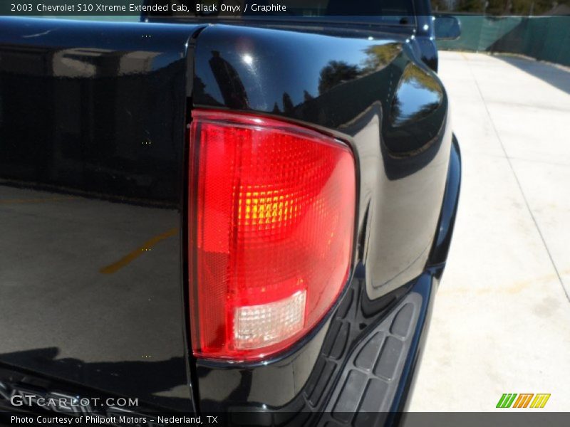 Black Onyx / Graphite 2003 Chevrolet S10 Xtreme Extended Cab