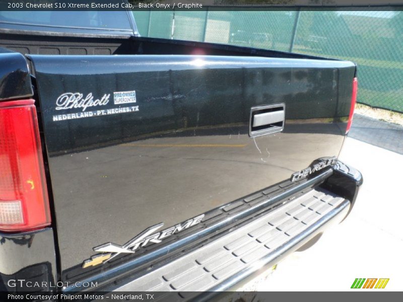 Black Onyx / Graphite 2003 Chevrolet S10 Xtreme Extended Cab
