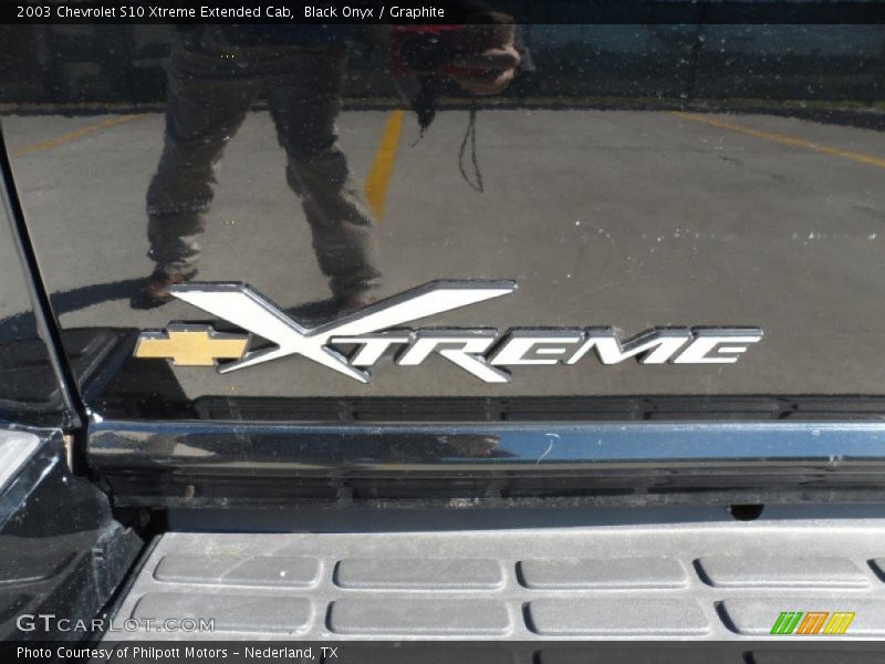 Black Onyx / Graphite 2003 Chevrolet S10 Xtreme Extended Cab