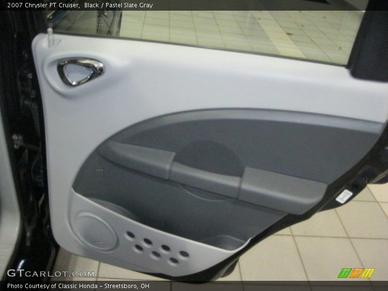 Black / Pastel Slate Gray 2007 Chrysler PT Cruiser
