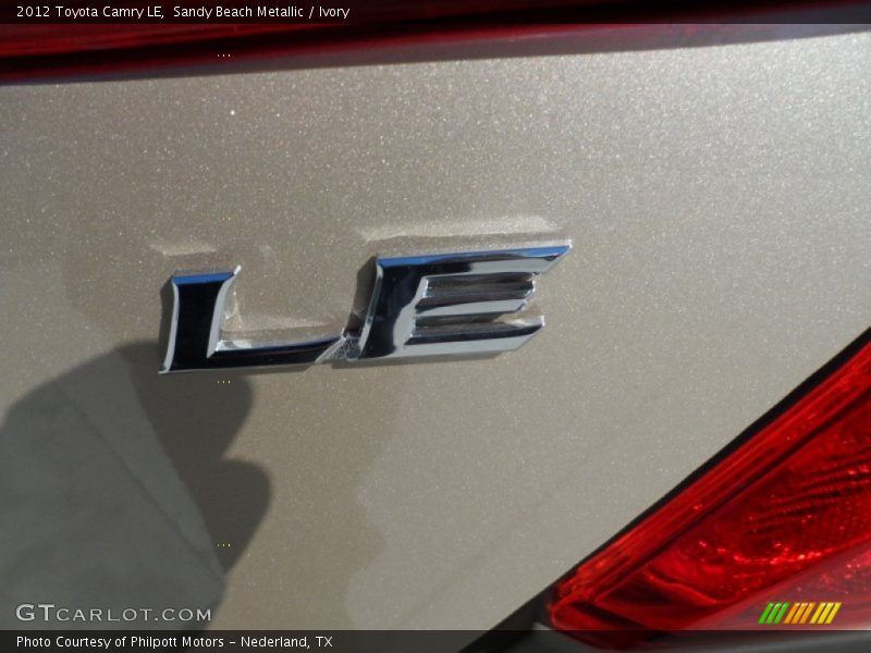 Sandy Beach Metallic / Ivory 2012 Toyota Camry LE