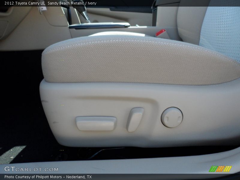 Sandy Beach Metallic / Ivory 2012 Toyota Camry LE