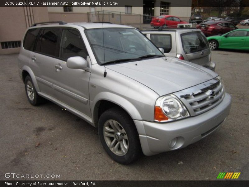 Silky Silver Metallic / Gray 2006 Suzuki XL7 7 Passenger AWD