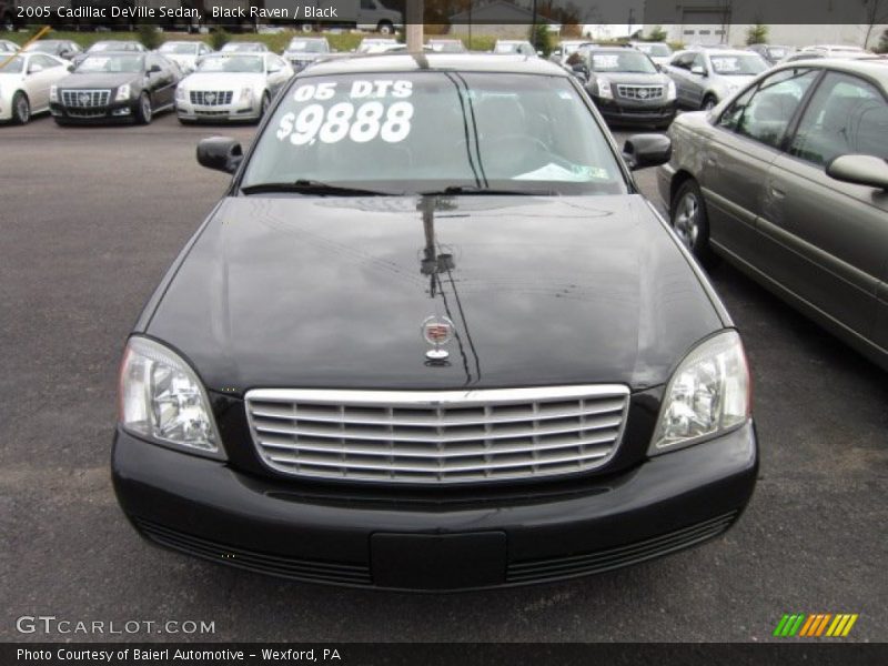 Black Raven / Black 2005 Cadillac DeVille Sedan