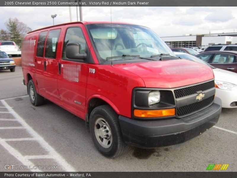 Victory Red / Medium Dark Pewter 2005 Chevrolet Express 2500 Commercial Van