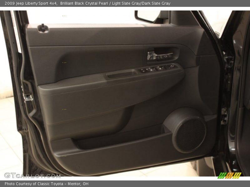 Brilliant Black Crystal Pearl / Light Slate Gray/Dark Slate Gray 2009 Jeep Liberty Sport 4x4
