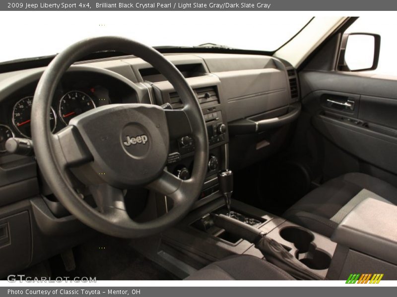 Brilliant Black Crystal Pearl / Light Slate Gray/Dark Slate Gray 2009 Jeep Liberty Sport 4x4