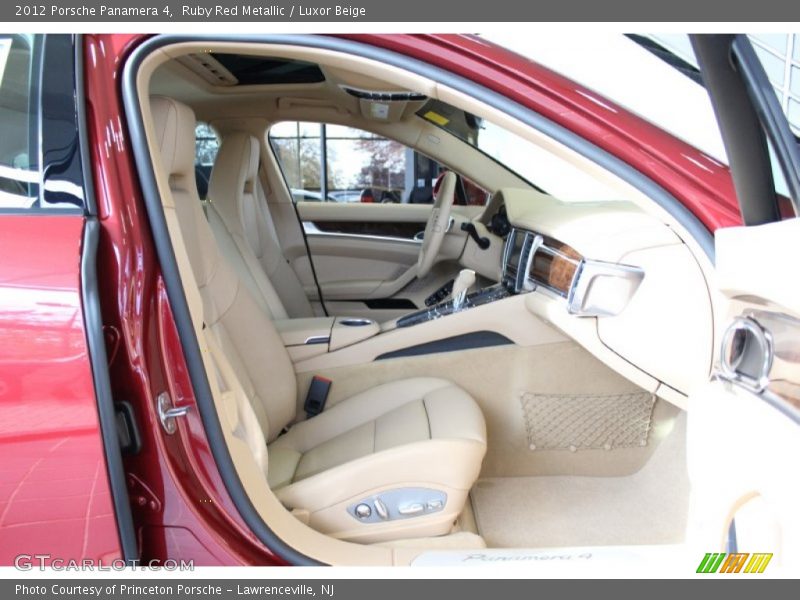 Ruby Red Metallic / Luxor Beige 2012 Porsche Panamera 4