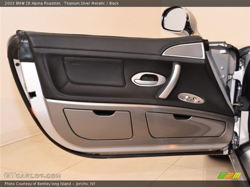 Door Panel of 2003 Z8 Alpina Roadster