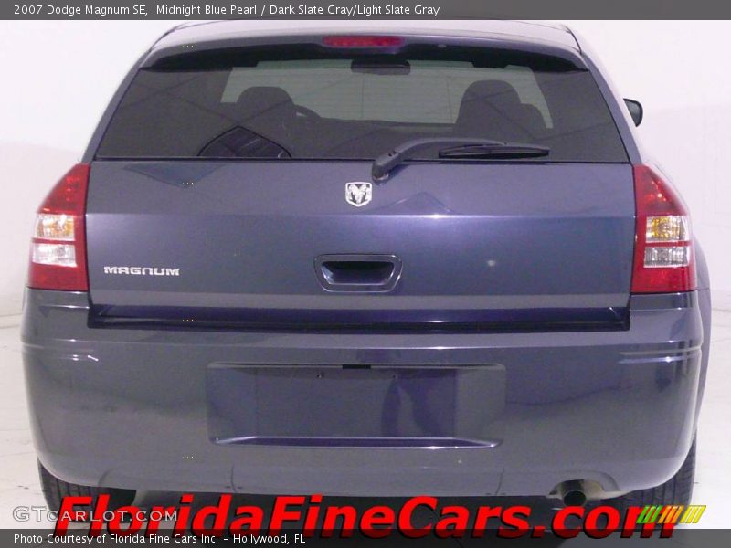 Midnight Blue Pearl / Dark Slate Gray/Light Slate Gray 2007 Dodge Magnum SE