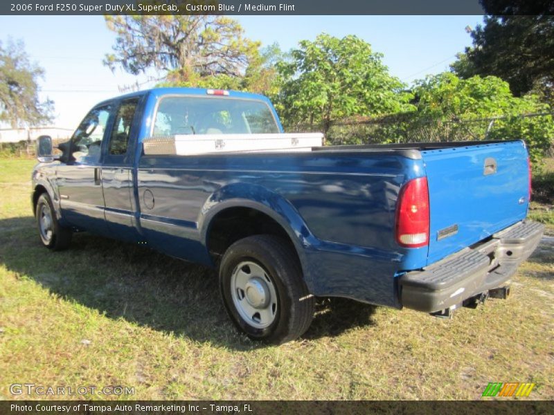 Custom Blue / Medium Flint 2006 Ford F250 Super Duty XL SuperCab