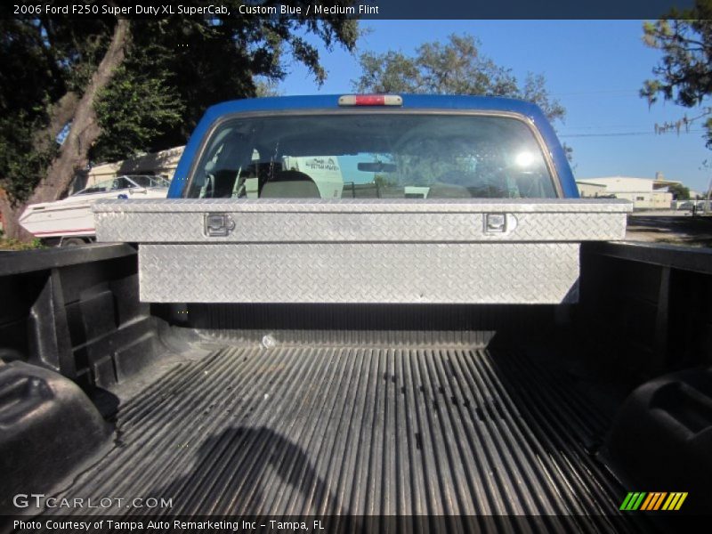 Custom Blue / Medium Flint 2006 Ford F250 Super Duty XL SuperCab
