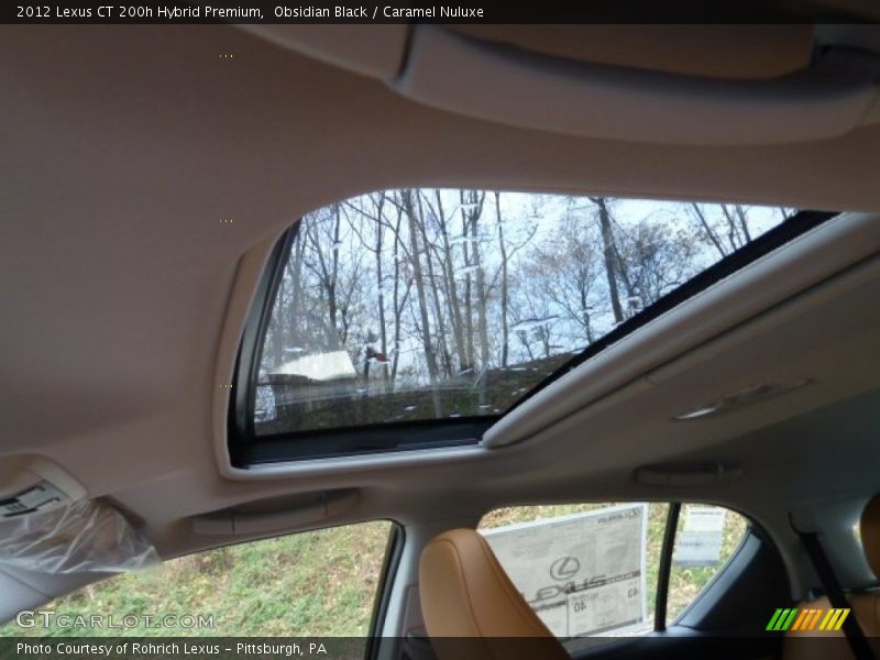 Sunroof of 2012 CT 200h Hybrid Premium