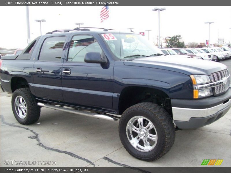 Dark Blue Metallic / Tan/Neutral 2005 Chevrolet Avalanche LT 4x4