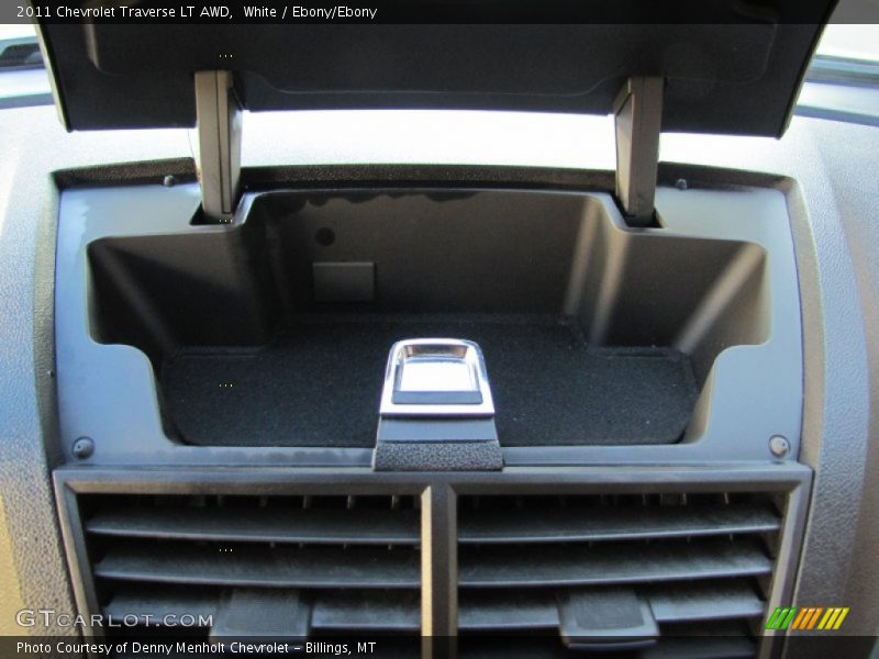 White / Ebony/Ebony 2011 Chevrolet Traverse LT AWD