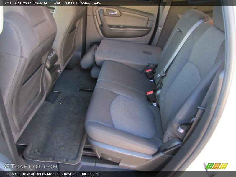 White / Ebony/Ebony 2011 Chevrolet Traverse LT AWD