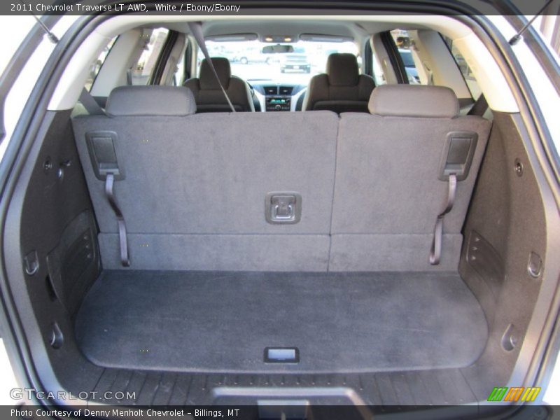 White / Ebony/Ebony 2011 Chevrolet Traverse LT AWD