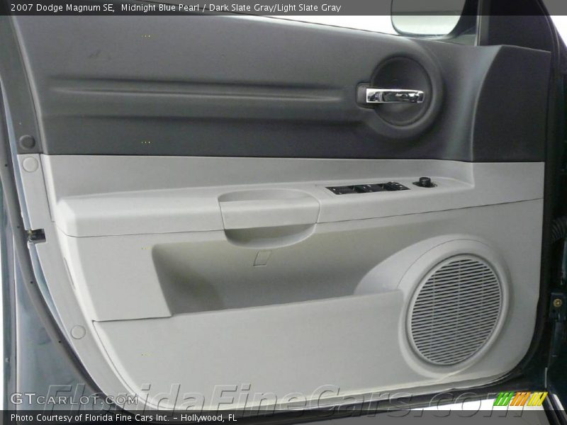 Midnight Blue Pearl / Dark Slate Gray/Light Slate Gray 2007 Dodge Magnum SE
