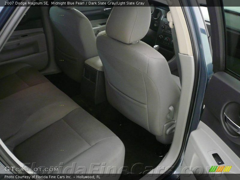 Midnight Blue Pearl / Dark Slate Gray/Light Slate Gray 2007 Dodge Magnum SE