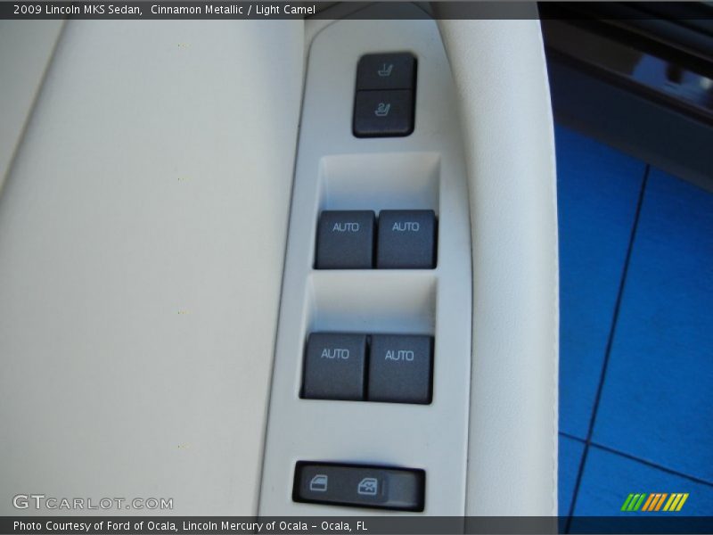 Cinnamon Metallic / Light Camel 2009 Lincoln MKS Sedan