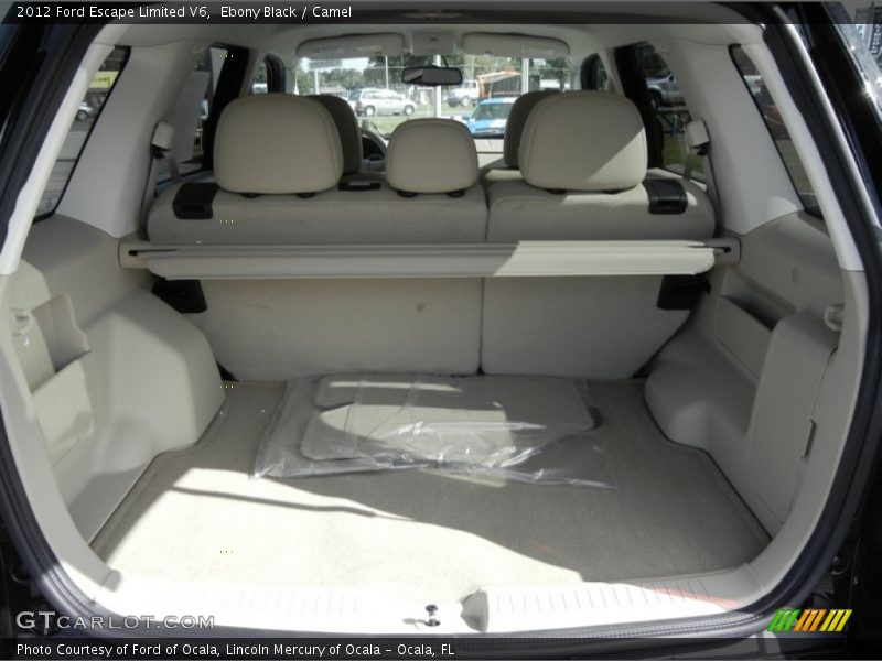  2012 Escape Limited V6 Trunk