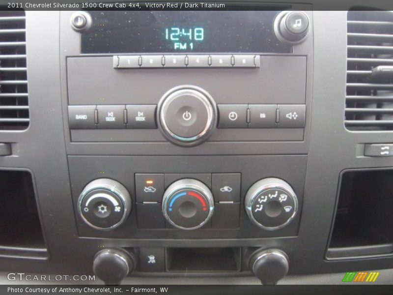 Victory Red / Dark Titanium 2011 Chevrolet Silverado 1500 Crew Cab 4x4