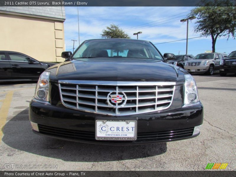 Black Raven / Ebony 2011 Cadillac DTS Luxury
