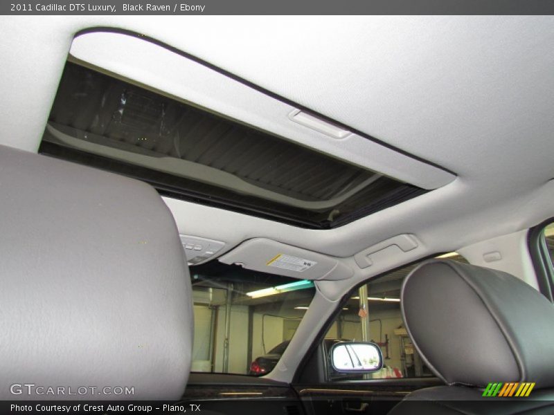 Black Raven / Ebony 2011 Cadillac DTS Luxury