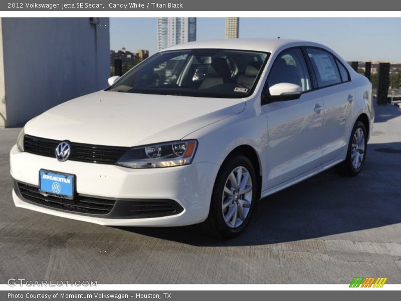 Candy White / Titan Black 2012 Volkswagen Jetta SE Sedan