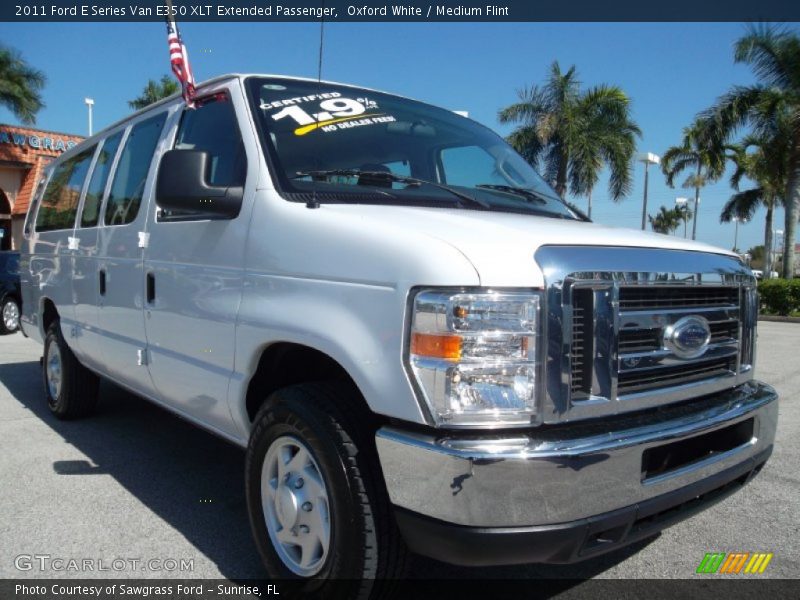 Oxford White / Medium Flint 2011 Ford E Series Van E350 XLT Extended Passenger