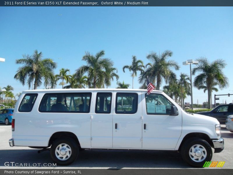 Oxford White / Medium Flint 2011 Ford E Series Van E350 XLT Extended Passenger